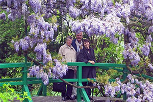 Japanese bridge in Monets' garden